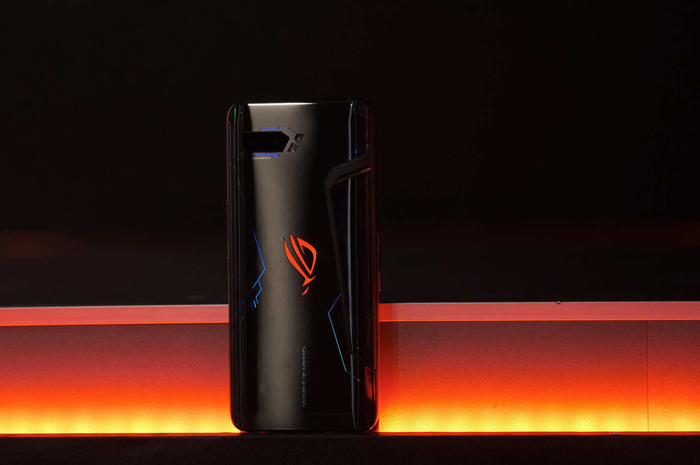 Lewat Flash Sale, 10.000 Unit ROG Phone II Ludes Dalam Waktu 73 Detik