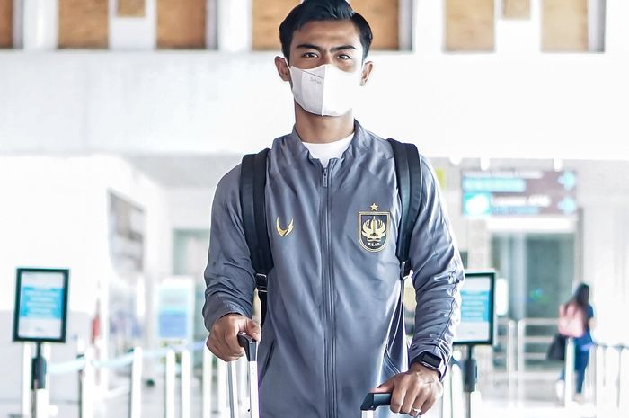 Pratama Arhan resmi meninggalkan klub PSIS Semarang di Bali untuk segera terbang ke Jepang.