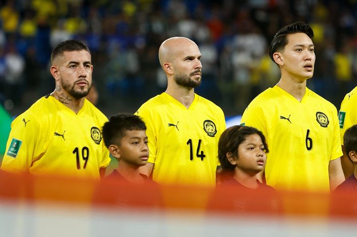 Para pemain Timnas Malaysia saat bersiap menghadapi Timnas Palestina di laga FIFA Matchday September 2025.