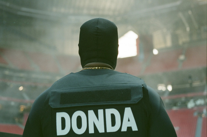 Kanye West saat di konser peluncuran album Donda (29/8/2021)