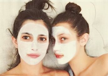 Atasi Wajah Kusam dengan 5 Rekomendasi Masker Drugstore Murah Dengan Harga Mulai 6 Ribu Rupiah