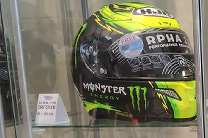 HJC RPHA 11 PRO CRUTCHLOW merupakan upgrade-an helm produsen HJC dari versi sebelumnya, yaitu HJC RPHA 11 CRUTCHLOW