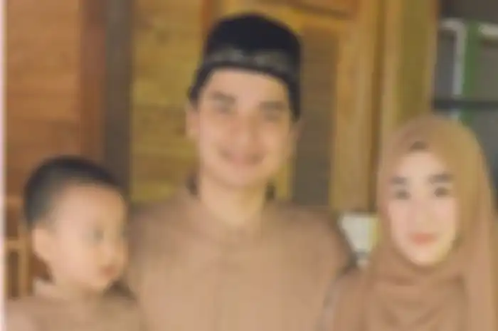 BERITA POPULER: Nikah Saat Masih SMA Kini Rumah Tangga Alvin Faiz dan Larissa Chou Diterpa Kabar Tak Sedap Hingga Kebiasaan Bercinta Vicky Prasetyo Ditegur Dokter Boyke