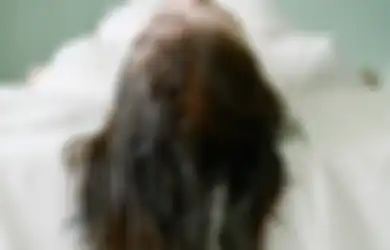 Jangan Abaikan! Kenapa Tidur dengan Rambut Basah Sebaiknya Dihindari?