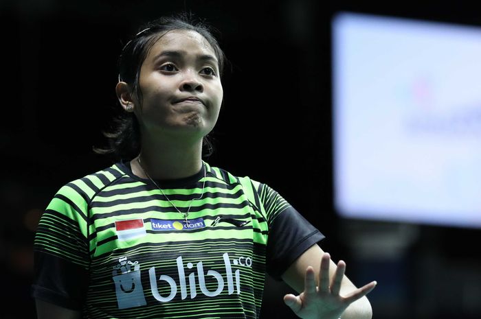 Pebulu tangkis tunggal putri Indonesia, Gregoria Mariska Tunjung, bereaksi saat tengah menjalani laga melawan Mia Blichfeldt (Denmark) pada babak kesatu Singapore Open 2019.