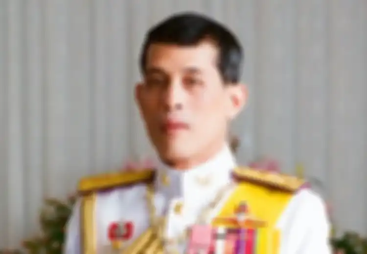 Dikenal Sering Abaikan Rakyatnya Sendiri dan Pentingkan Selir-selirnya, Ternyata Raja Thailand Tak Akan Tumbang Meski Diprotes Seluruh Rakyatnya, Gara-gara Hukum Ini