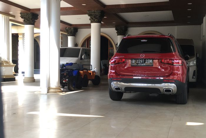 Suasana kediaman Sule di Tambun, Bekasi, Jawa Barat, Kamis (13/5/2021), tampak sepi.