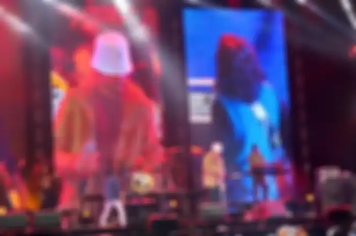 Konser tunggal Sheila on 7 di Jiexpo Kemayoran, Jakarta Pusat, Sabtu (28/1/2022).