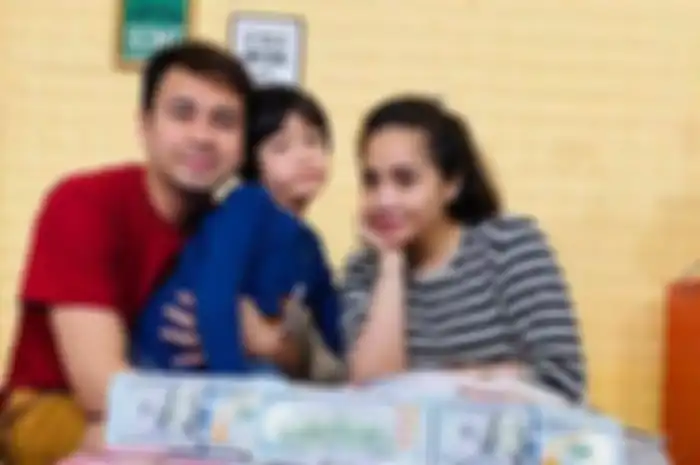 Raffi Ahmad dan Nagita Slavina tantang pengikutnya mendapatkan THR dari keduanya.