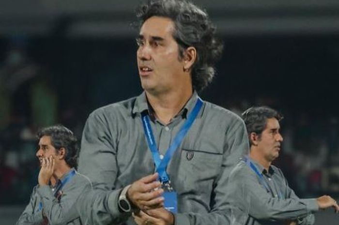 Pelatih Bali United, Stefano Cugurra.