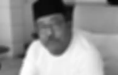 Tidak Bisa Banyak Beraktivitas di Masa Tuanya, Rano Karno Kini Harus Betahan Hidup Tanpa Empedu dan 3 Ring di Jantungnya, Tak Mau Tinggal Diam, Sang Istri Ikut Banting Tulang Jualan Nasi Liwet Demi Nafkahi Serumah