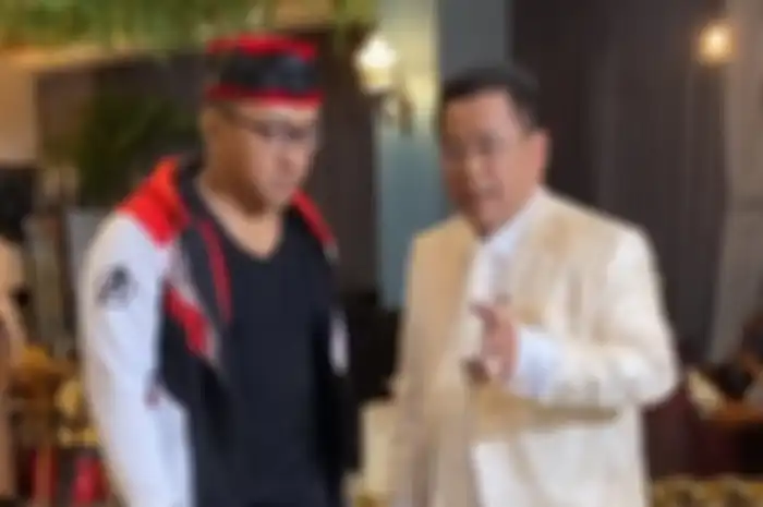 Teddy Pradiana (suami mendiang Lina Jubaedah dan Hotman Paris