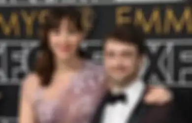 Daniel Radcliffe dan Erin Darke Muncul Pertama Kali Setelah Jadi Ortu