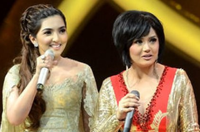 Ashanty, Krisdayanti saat satu panggung dalam acara Silet Award 2015