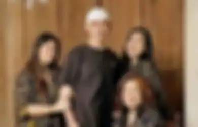 Sempat Jalani Perawatan Karena Idap Penyakit Berbahaya hingga Merenggut Nyawanya di Usia 48 Tahun, Begini Isi Hunian Artis Dangdut yang Viral karena Kondisi Tubuhnya