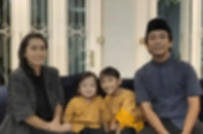 Rian D'Masiv dan keluarga tak lakukan mudik