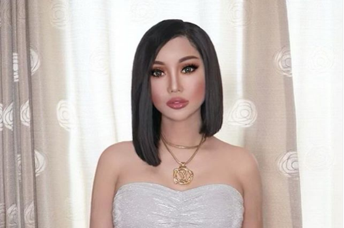Lucinta Luna diamankan pihak kepolisian lantaran kasus penyalahgunaan narkoba