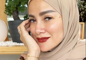 Ziarah ke Makam Sang Ayah Jelang Ramadhan, Olla Ramlan Ungkap Panggilan Kesayangan dari Ayahnya: Kangen dipanggil 'Febiola'