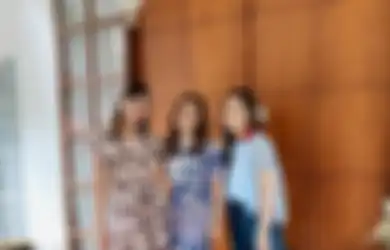 Bongkar Tabiat Kakak Iparnya,  Syahnaz Sadiqah dan Nisya Ahmad Sebut Nagita Slavina Miliki Satu Lemari Berisi Baju yang Masih Komplit dengan Embel Harganya: Dia Itu Pelupa