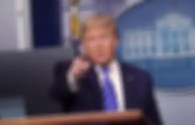 Berlagak Sehat dan Paksa Pulang dari Rumah Sakit Meski Positif Covid-19, Kondisi Asli Trump Dibongkar Profesor Lewat Video di Gedung Putih, Megap-megap