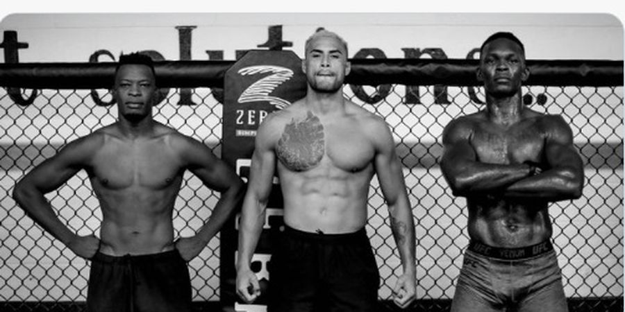Israel Adesanya Sibak Alasan Dirinya Teteskan Air Mata Lihat Jagoan UFC Ini Lakoni Prosesi Timbang Badan