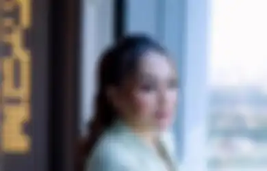  Komedian Wanita Ini Akui Alami Perubahan Sikap saat Hamil Anak Kembar di Usia 37 Tahun