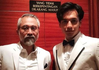 Usai 7 Bulan Rehabilitasi Narkoba, Jefri Nichol Terharu Hadiri Gala Premier Habibie & Ainun 3