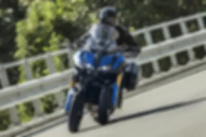 Yamaha NIKEN GT.