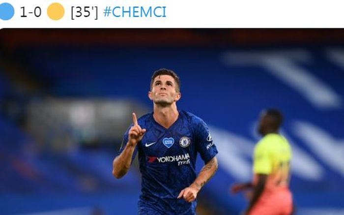 Winger Chelsea, Christian Pulisic, merayakan gol yang dicetak ke gawang Manchester City dalam laga Liga Inggris di Stadion Stamford Bridge, Kamis (25/6/2020).