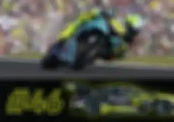 Legenda MotoGP Valentino Rossi Balapan Dubai 24 Hours, Mobil Balapnya Mirip Motor MotoGP Yamaha