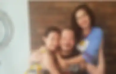 Cerai karena Diselingkuhi Hingga Disebut Belum Bisa Move On dari Zack Lee, Nafa Urbach Unggah Potret Ini Tuk Buktikan ke Netizen: Ini Bikin Mikha Happy