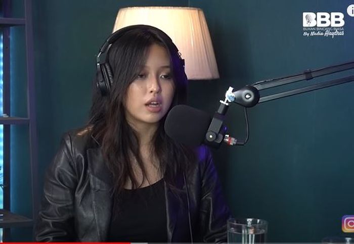 Anak Pinkan Mambo, Michelle Ashley ungkap ia dipojokan pihak ayah tirinya gegara pelecehan yang dialaminya