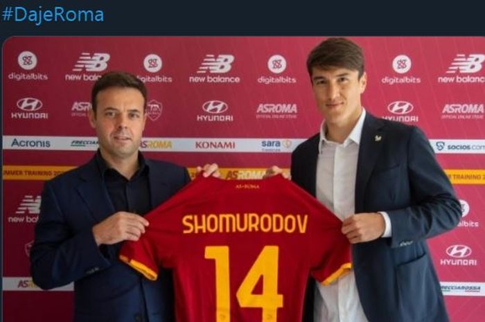 Penyerang Uzbekistan, Eldor Shomurodov, resmi gabung klub Liga Italia, AS Roma.