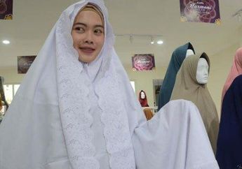 Kembali Suci di Hari yang Fitri, Begini Tips Mencuci Mukena Putih Supaya Seperti Baru Lagi, Nggak Usah Beli Lagi!