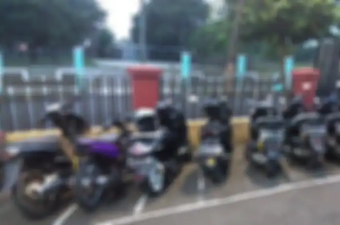 Beberapa motor Honda Scoopy hingga Yamaha Aerox ditahan di Polsek, para pemilik dibuat nangis.