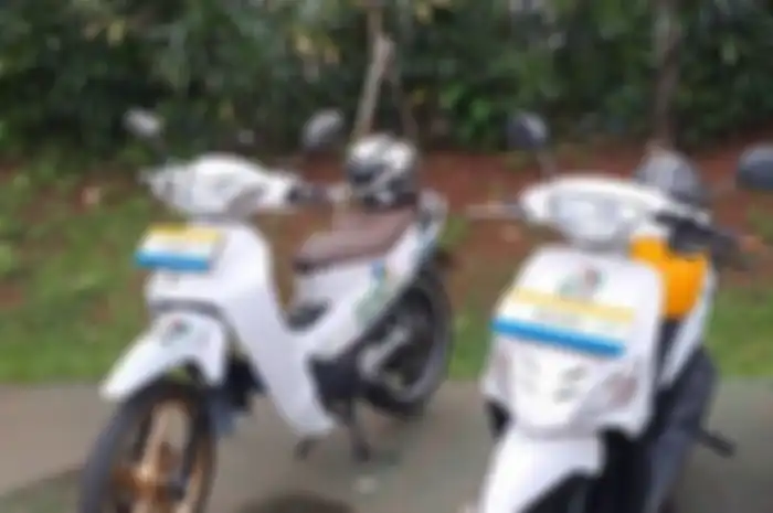 Siswa SMKN 55 Jakarta berhasil mengkonversi motor BBM jadi motor listrik.
