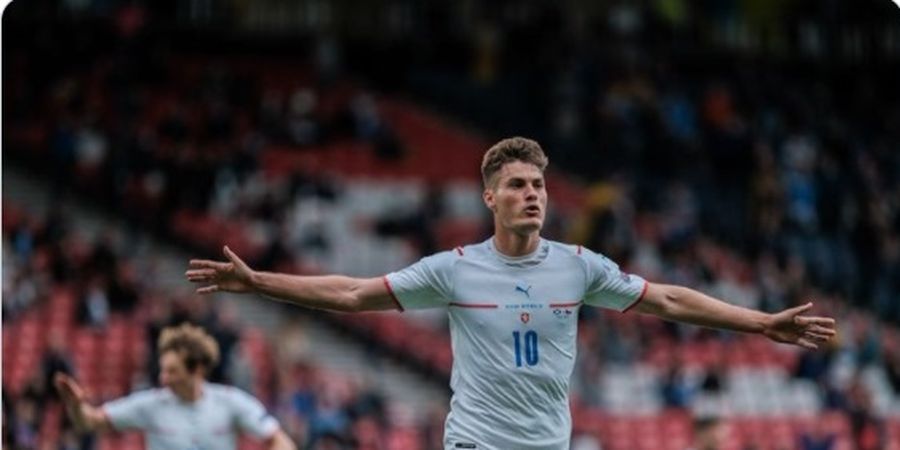 Hasil EURO 2020 - Patrik Schick Cetak Gol Setengah Lapangan, Skotlandia Gigit Jari