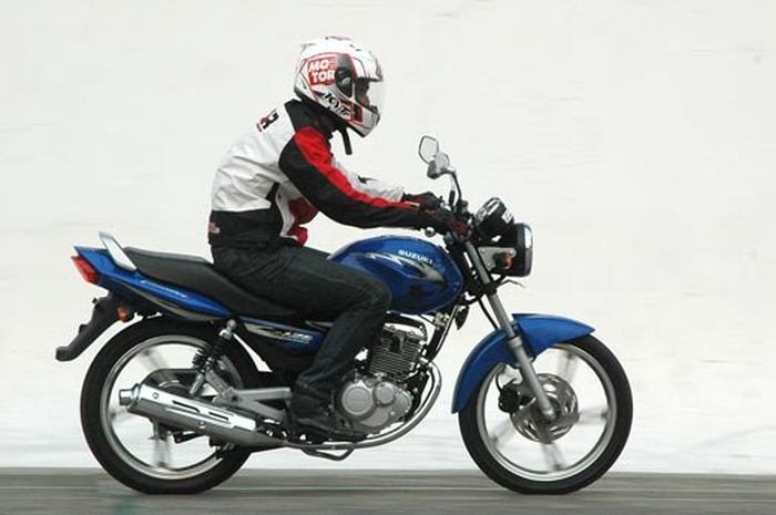 Ilustrasi Suzuki Thunder 125