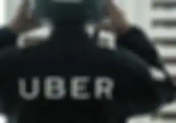 Enggak Jadi Hengkang Dari Indonesia Uber Tos Bro Dengan Grab, Cieee...