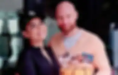 11 Tahun Adem Ayem, Rumah Tangga Melaney Ricardo dan Tyson Lynch Tiba-tiba Dikabarkan Retak, Sang Artis Buat Pengakuan Mengejutkan: Hari Ini Saya Memutuskan...