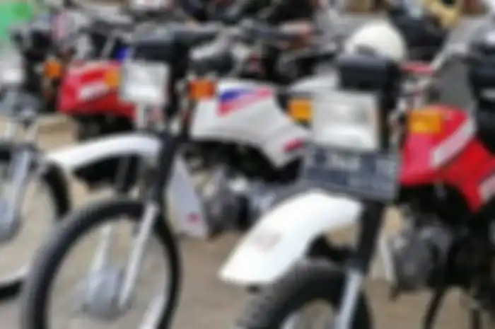 Honda Win 100 menjadi salah satu motor dinas para guru.