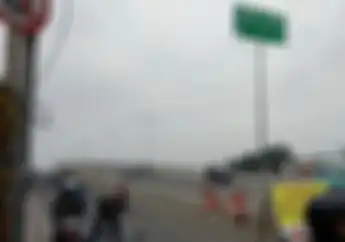Lah Ngapa Yak! Jalan Layang Cipinang Lontar Dibuka, Pengendara Malah Sekip Gak Tau Arah