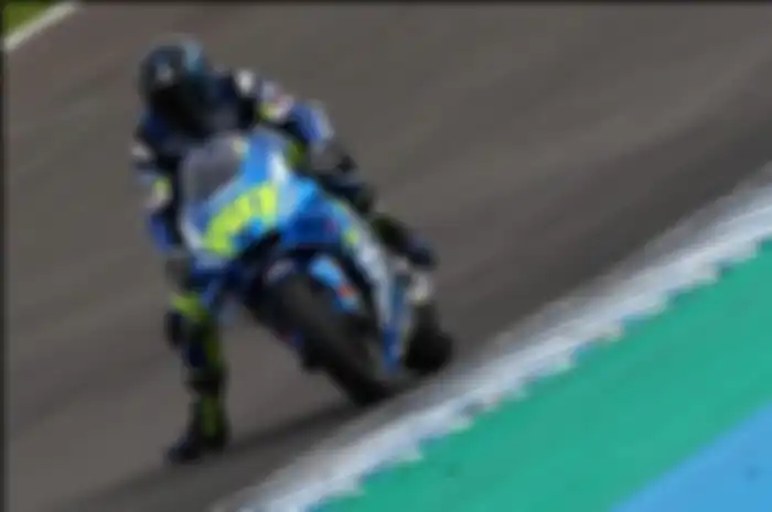 Test rider Suzuki, Sylvain Guintoli mengungkapkan alasan kenapa pembalap MotoGP kakinya turun saat melakukan pengereman.