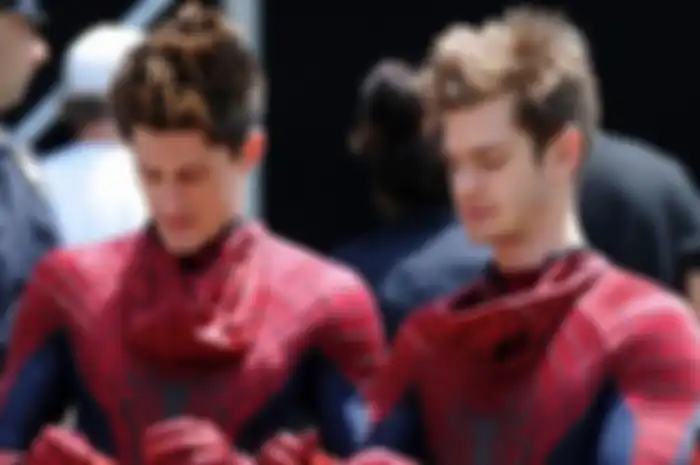 William Spencer dan Andrew Garfield