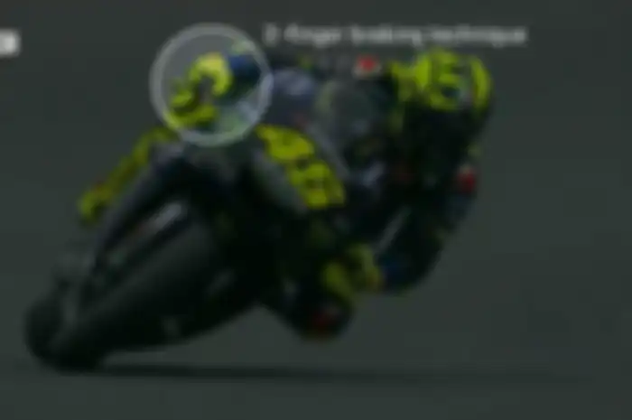 Valentino Rossi gunakan teknik pengereman 2 jari, ketika sesi latihan bebas FP3 di sirkuit Twin Ring Motegi Jepang
