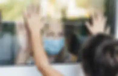 Nekat Ketemu Teman dan Keluar dari Ruang Isolasi Selama 8 Detik, Pria Ini Kena Denda hingga Rp 49 Juta, Ternyata Ini Alasan Tegasnya Peraturan Itu