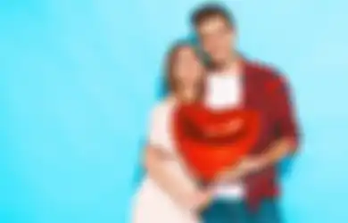 Tes Kepribadian: Gambar Pertama yang Kamu Lihat Akan Ungkap Caramu Jatuh Cinta Pada Seseorang