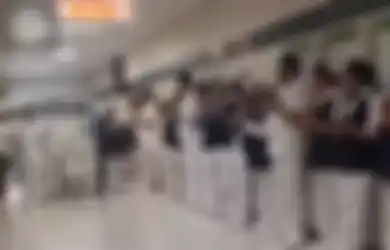 Sumbangkan Organ Tubuh dan Selamatkan 3 Nyawa Anak Lainnya, Staf Rumah Sakit Beri Penghormatan pada Jenazah Balita Ini