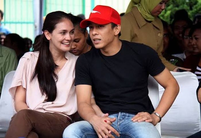 Luna Maya dan Ariel Noah