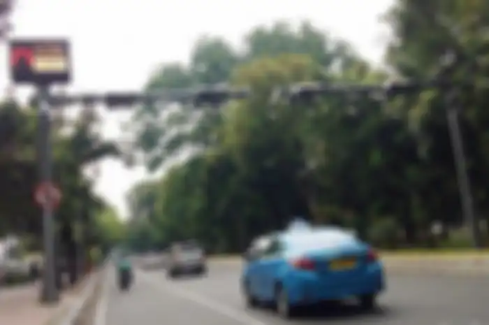 Alat sistem Elektronic Road Pricing (ERP) yang ada di Jalan Merdeka Barat, Gambir, Jakarta Pusat.